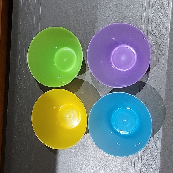 New Without Tags: 12 Picnic Set with Drawstring Carry Bag - Picture 3 of 7